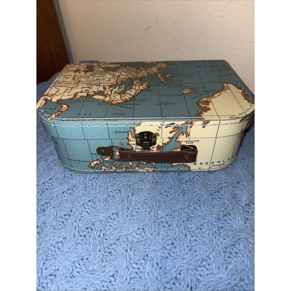 Jewellkeeper World Map Paperboard Nesting Suitcase Storage Boxes Set of 3 - Picture 4 of 9